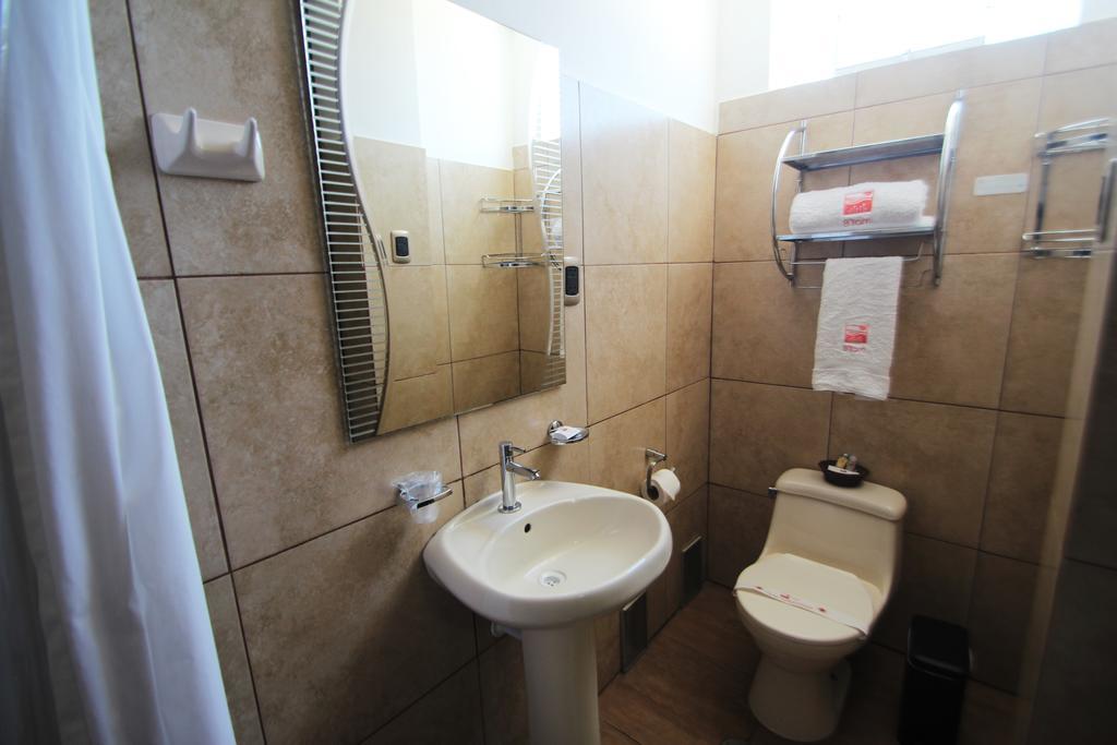 Hotel B'Liam Tumbes Εξωτερικό φωτογραφία