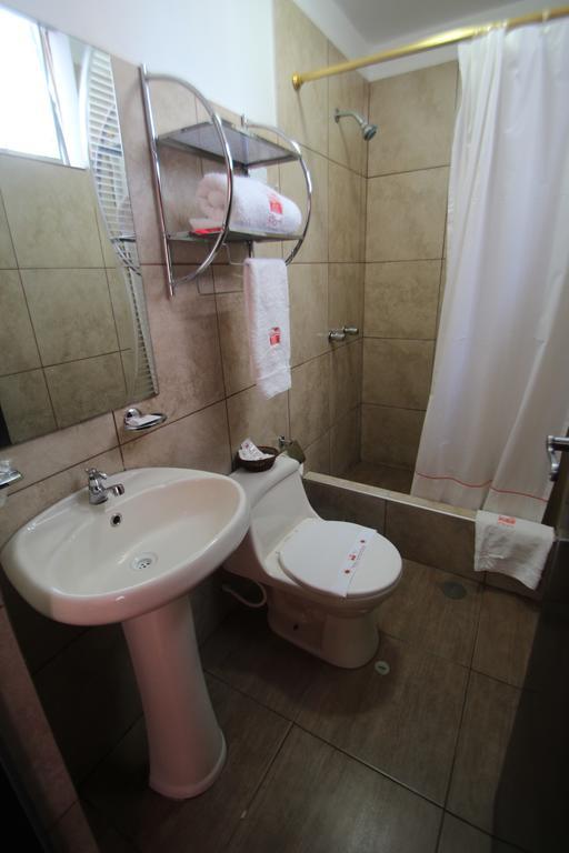 Hotel B'Liam Tumbes Εξωτερικό φωτογραφία